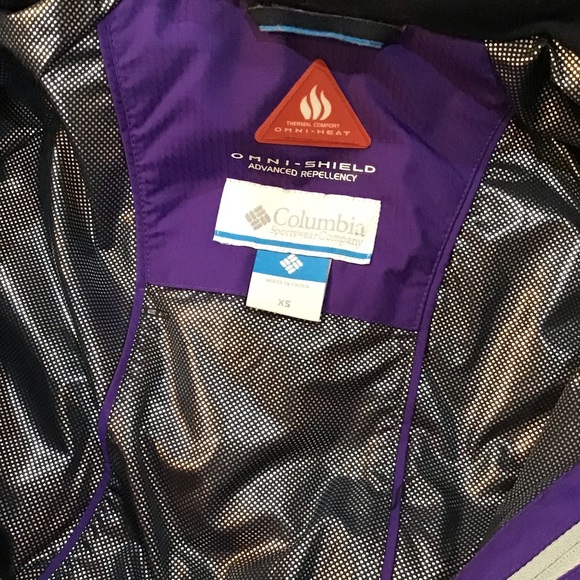 Columbia Ski Jacket with Fur Trim - Picture 8 of 8